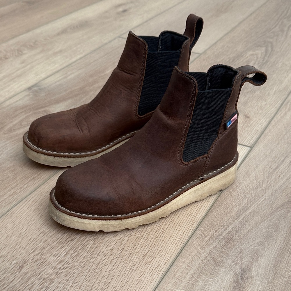 Danner Bull Run Chelsea Boots - Slip On Dark Brown